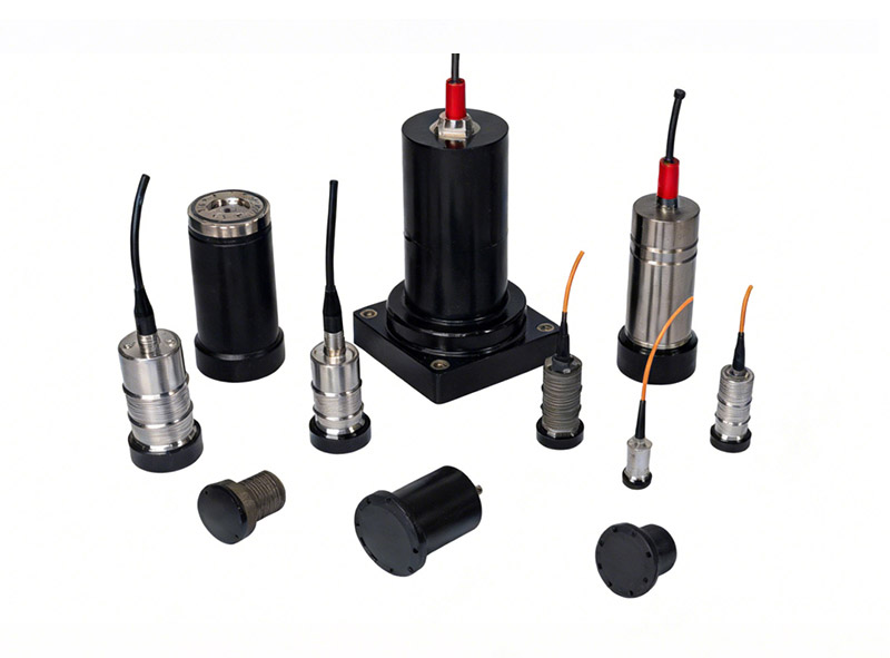 Tonpilz Bend Transducer And Array